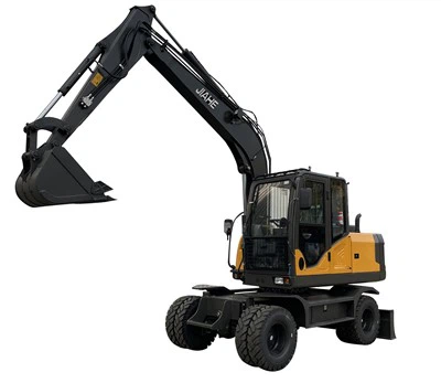 ¿Cuál es el impacto de la potencia del motor en el rendimiento de una excavadora de ruedas?